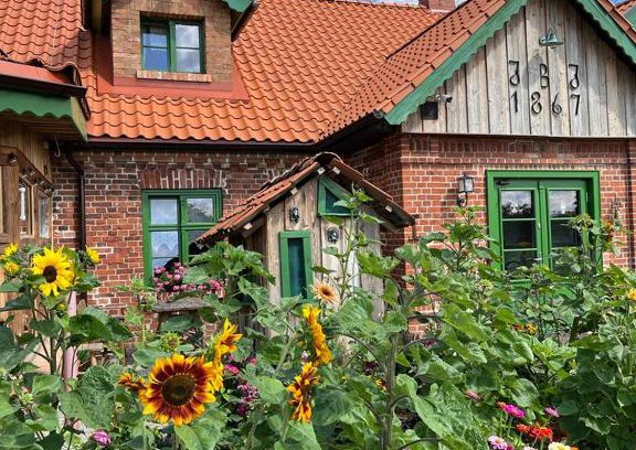 Braniewo House | Osada Między Drzewami