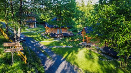 Ladek-Zdroj Ski Chalet | Osada Sudecka: 4-Star Retreat with Family-Friendly Amenities