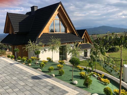 Krempachy House | Osada Wichrówka: 4-Star Retreat with Oceanfront Bliss