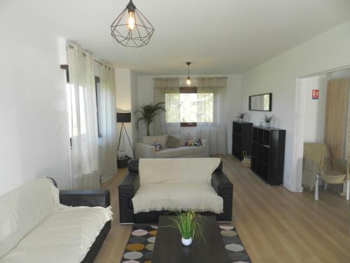 Soppe-le-Bas Apartment | Discover OSCAR's HOME: Pet-Friendly Retreat with Great Reviews