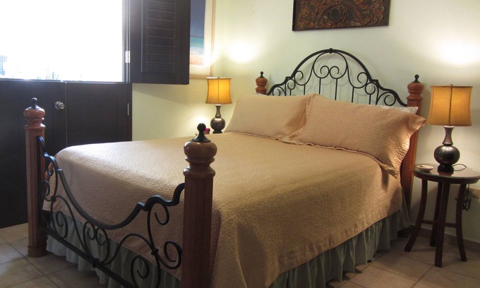 Marina Condo | Discover OSJ: Oceanfront Bliss with Pool & Spa Amenities
