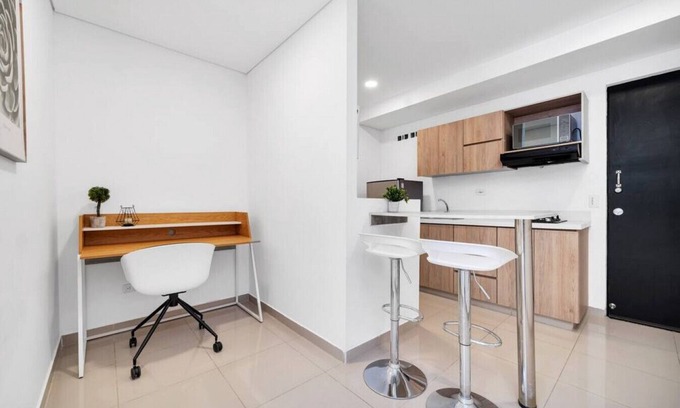 El Tesoro Apartment | Modern 1 BR Apartment Near El Tesoro, Pet-Friendly & Accessible