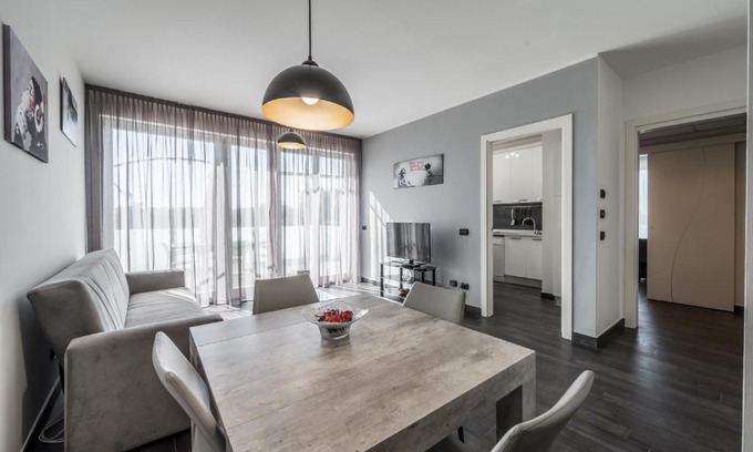 San Faustino-Madonnina-Quattroville Apartment | Discover Ospedale Baggiovara - Guerrilla Art House Awaits