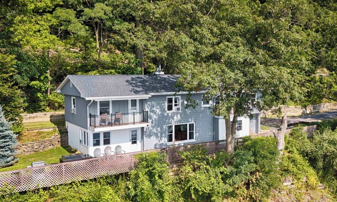 Ithaca House | Discover Osprey Landing: Lakeside Retreat Near Cornell