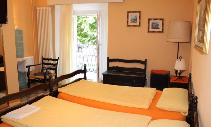Caslano House | Family-Friendly Stay at Osteria Battello with Pet Perks