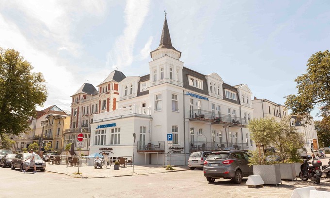 Warnemuende Hotel | Ostseehotel Warnemünde: Guest Rated 8.8 with Spa & Dining
