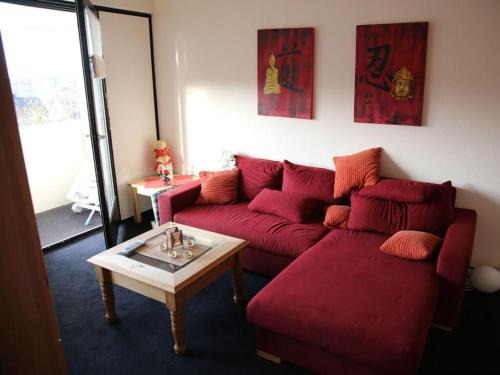 Holm House | Ostseeliebe: Family-Friendly Holiday Residence with Kitchen