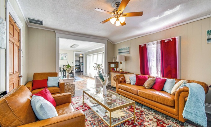 Oswego Apartment | Oswego Apartment: Steps to Lake Ontario & Parks Await