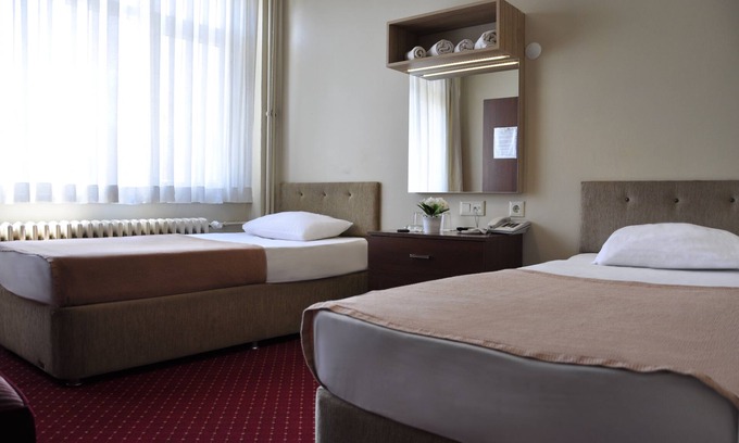 Izmit Hotel | Cozy Stay at Otel Sinal with Breakfast & Child-Friendly Amenities