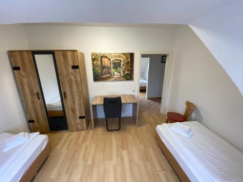 Gross Buchholz Apartment | Othman Appartements: Guest Rated 8.5/10 in Groß Buchholz