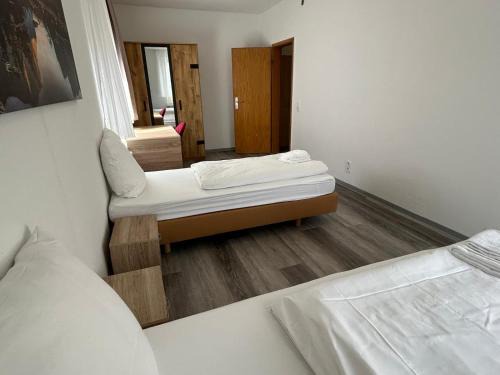 Ricklingen Apartment | Discover Othman Appartements in Pfarrstraße 54