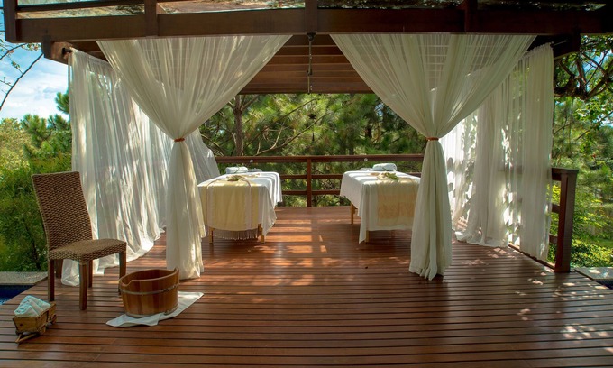 Itu Hotel | Unwind at Otho Hotel Convention & SPA with Pool and Spa