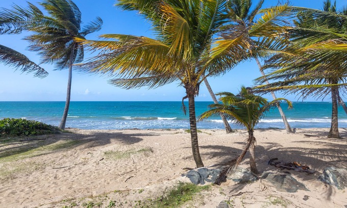 Herreras Apartment | Otium Beachfront Hotel with Pool & Spectacular Ocean Views