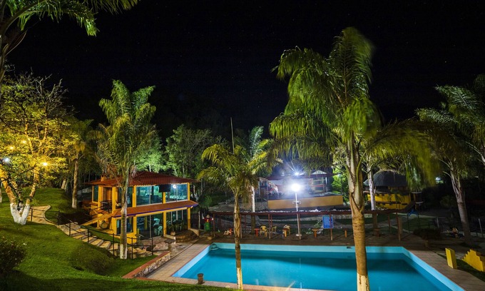 Zacapoaxtla Hotel | Relax at Otro Rollo en Jilotepec: Pool, Spa & Breakfast