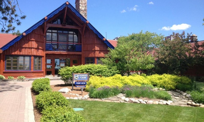 Gaylord Resort | Inviting Otsego Resort: Oceanfront Escape with Pool & Dining