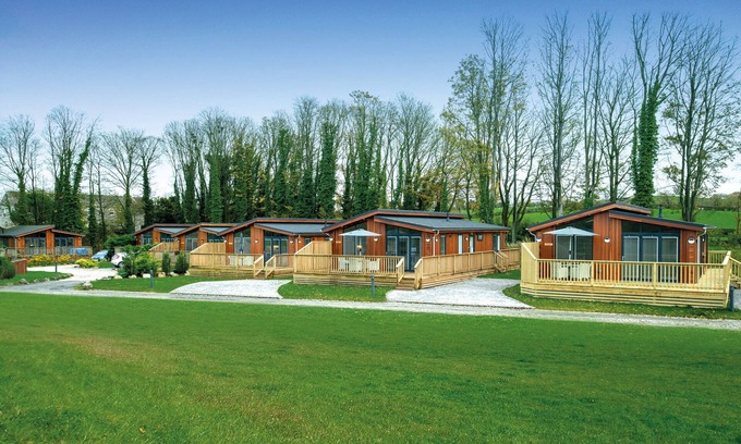 Gargrave Cottage | Family-Friendly OTTER LODGE with Garden in Gargrave