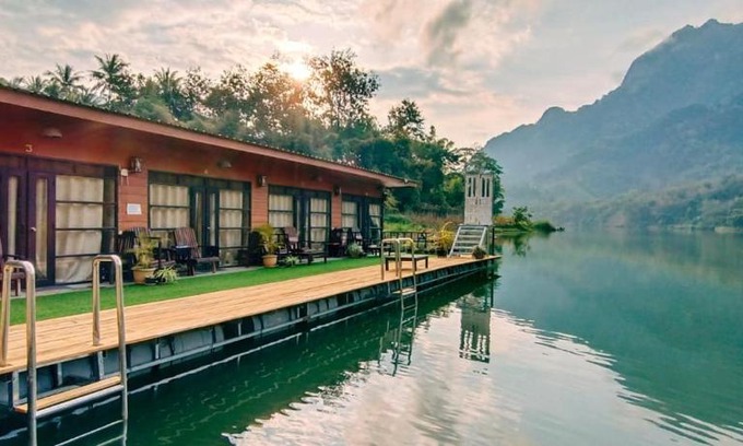 Nong Khiaw House | Experience Ou River House: Poolside Oasis with Ocean Views