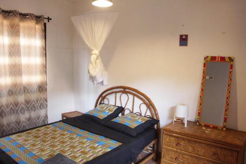 Ouagadougou Hotel | Budget-Friendly Ouaka: Family-Friendly with Delicious Dining