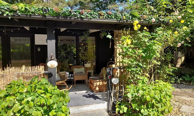 Oud-Turnhout House | Tranquil Chalet in Nature Reserve with Pool and Garden