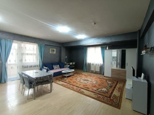 Sukhbaatar Apartment | Central Hotel: Guest Rated 9.6 with Pet & Child-Friendly Stay