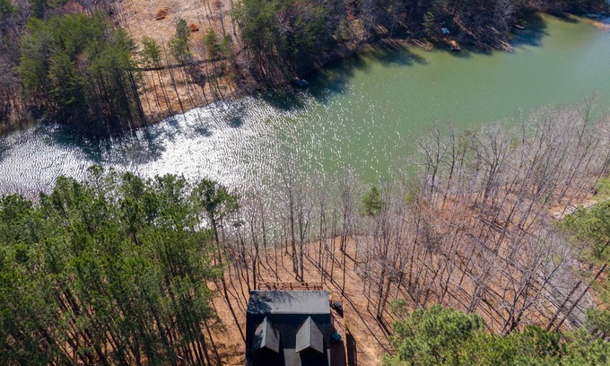 Hidden Lake Cabin | Explore Hidden Lake: Canoeing, Fishing & Family-Friendly Fun