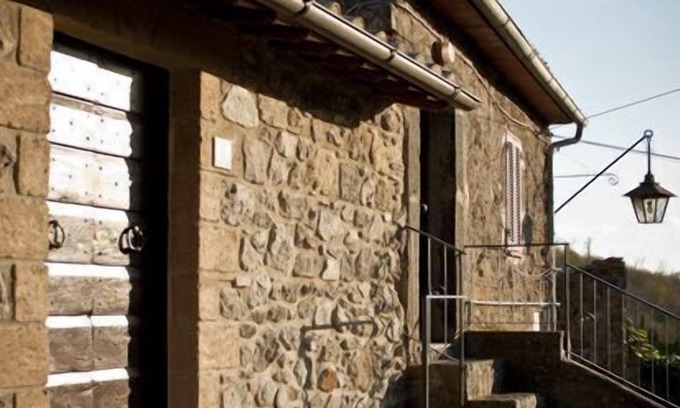Latera Apartment | Charming Stone House in Ancient Village with Spa & Breakfast