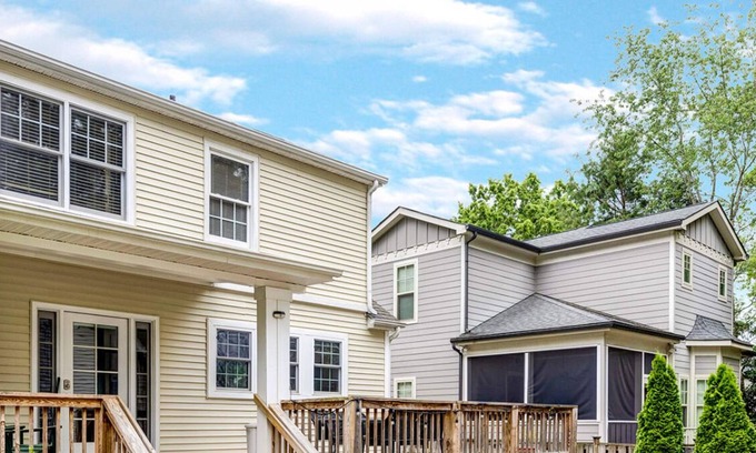 Plaza Midwood House | Idyllic Outdoor Oasis in Vibrant Plaza Midwood