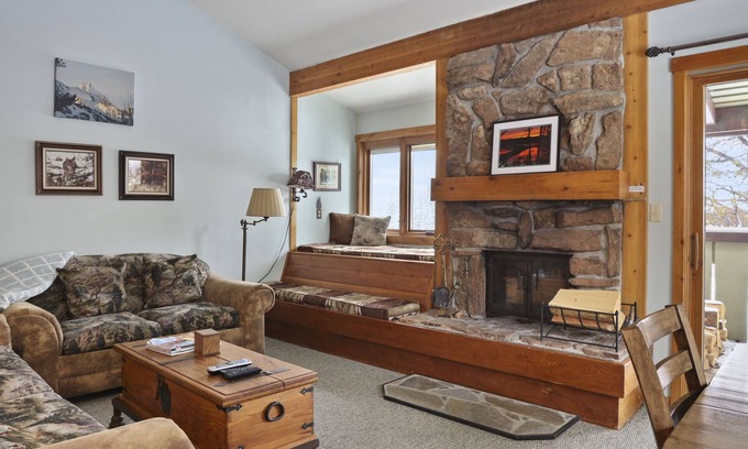Moose Wilson Road Condo | Top-Rated Outpost: Geranium 2623 with Family-Friendly Amenities
