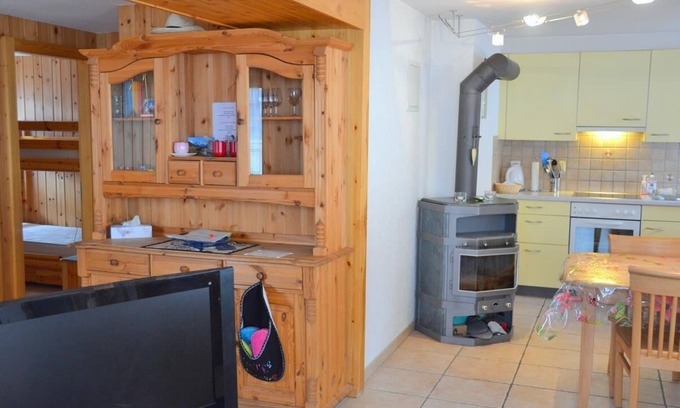 St. Luc Apartment | Cozy 1st Floor Chalet with Garden & Family-Friendly Amenities