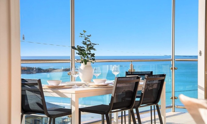 Boat Harbour Beach House | Premier Oceanfront Retreat: White House Tasmania, Boat Harbour