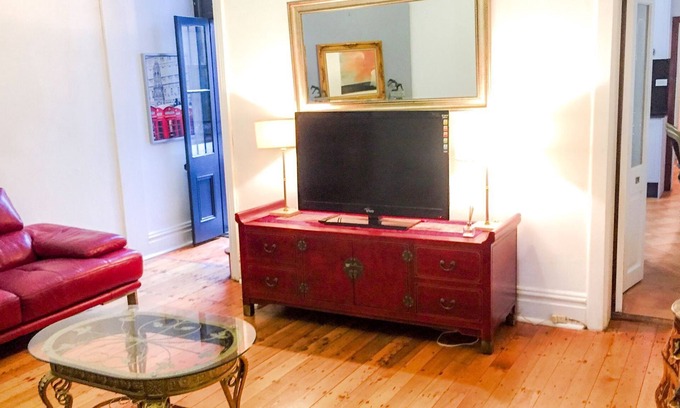 Newtown House | Exceptional Grand Newtown Home: Pet-Friendly, Spa & Ocean View