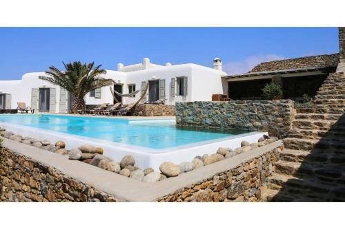 Agios Stefanos Villa | Elegant Villa Bellacqua with Aegean Sea Views in Mykonos