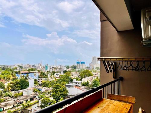 Borella Apartment | Oval View Residencies: Family-Friendly Retreat with Pool