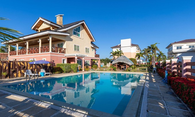 Santa Catalina Hotel | OveMar Resort Hotel