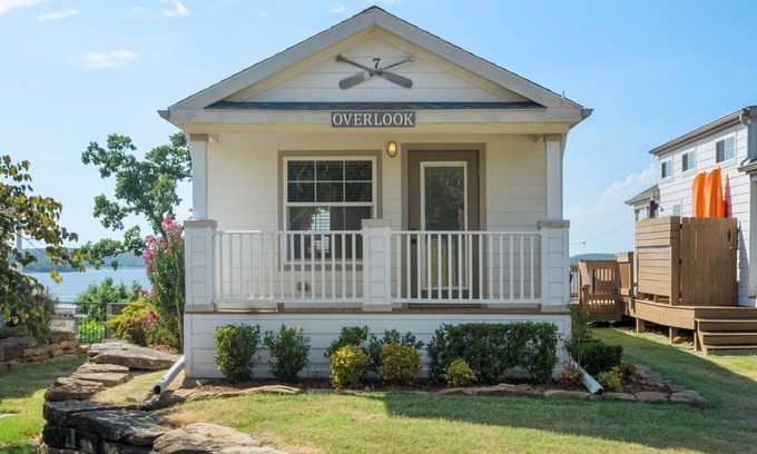 Sperry Cottage | Unmatched Views Await at Our Family-Friendly Hotel