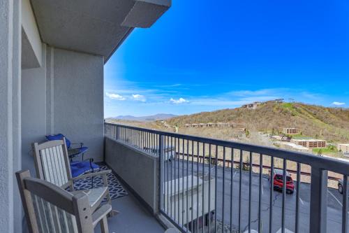 Sugar Mountain Apartment | Stunning Sugar Mountain Retreat with Ski Slope Views