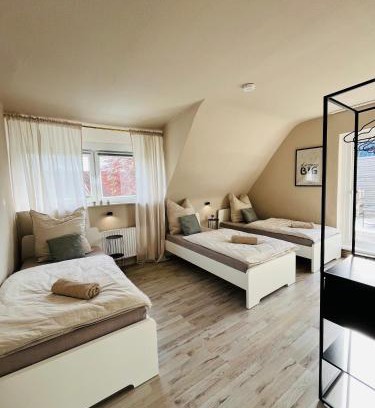 Misburg - Nord Apartment | Overnight Apartment No1 with Rooftop Terrace & Kitchen