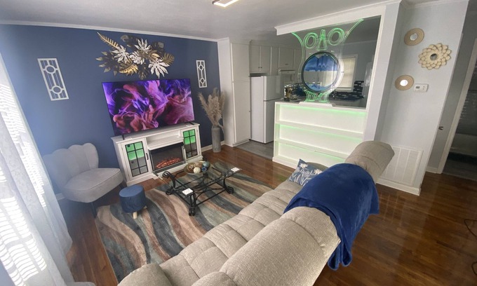 Lincolnton House | Explore Owl's Nest: Interactive Art & Stunning Ocean Views
