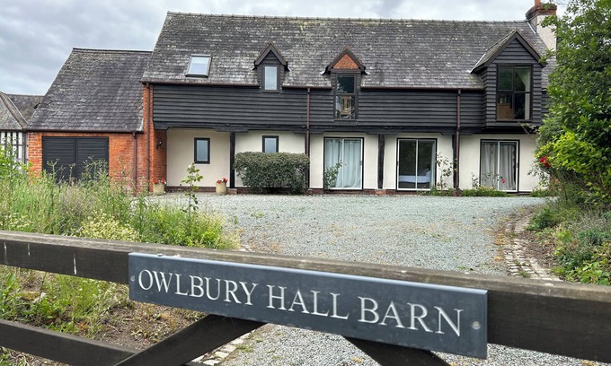 Hyssington Cottage | Relax at OWLBURY HALL BARN with Hot Tub & Pet-Friendly Perks