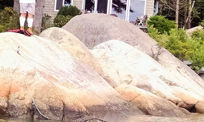 Owls Head Cottage | Beachfront Cottage at Owls Head with Ocean View & Pool