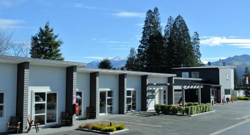 Oxford Hotel | Family-Friendly Oxford Village Motels with Great Amenities