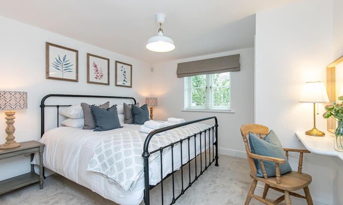 Bladon Apartment | Family-Friendly Sunderland Apartment in Beautiful Bladon