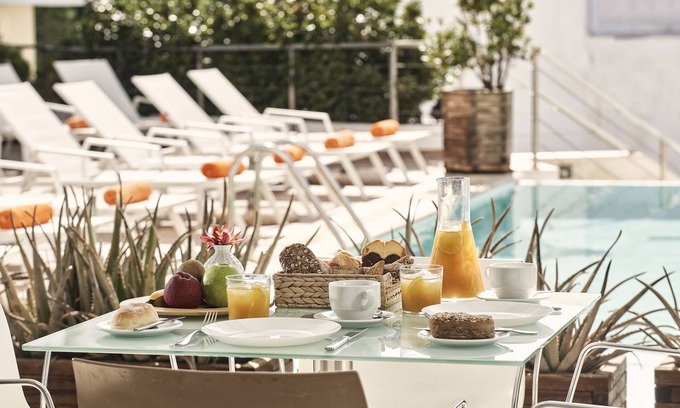 Tinos Hotel | Oxygen Favie: Top-Rated Stay with Pool & Family Dining
