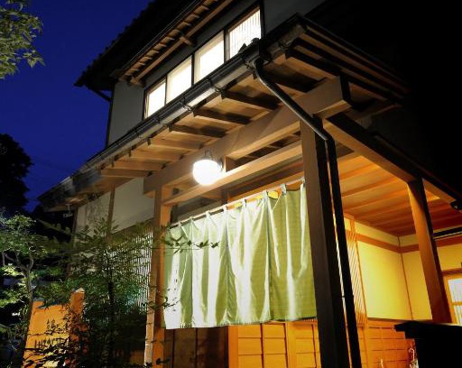 Uozu Hotel | Indulge in Relaxation at Oyado Ikegami with Hot Tub Bliss