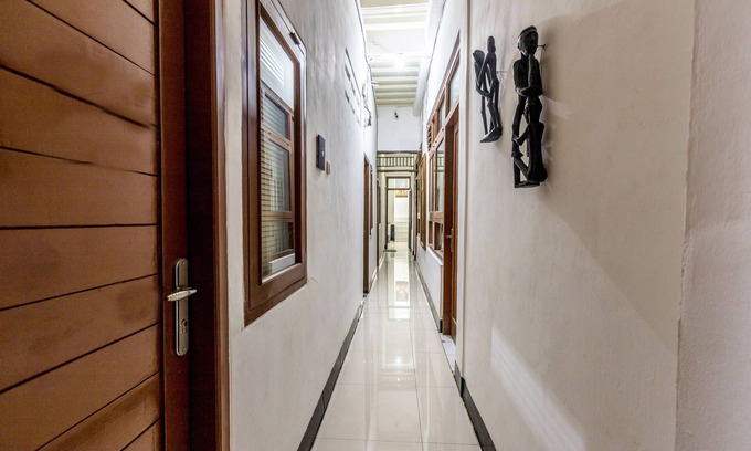 Rawamangun House | Budget-Friendly Family Stay at OYO 1082 Kost Arie 1