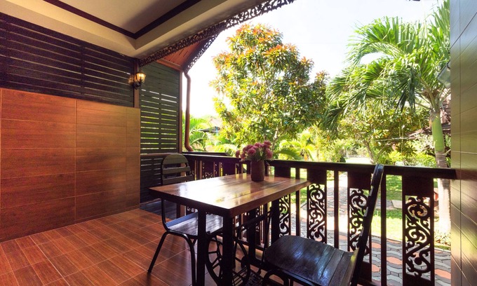 Sattahip Hotel | Discover OYO 1128 Ban Suan Meesakul Resort with Family-Friendly Amenities