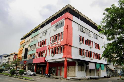 Sibu Hotel | Budget-Friendly Stay at OYO 1173 Mandyrin Hotel
