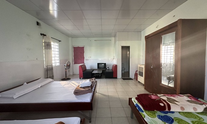 Tho Quang Beach Hotel | Cozy OYO 1220 Nha Nghi Kim Van with Breakfast Included
