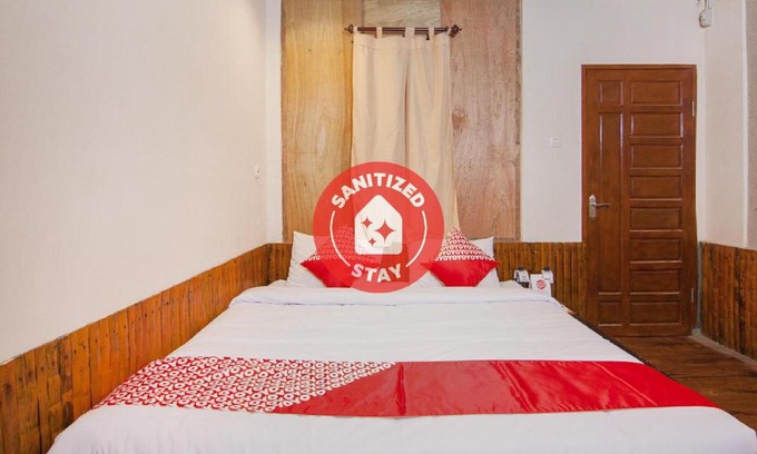 North Padang Lawas Hotel | Budget-Friendly Stay at OYO 1543 Sibayak Ncole