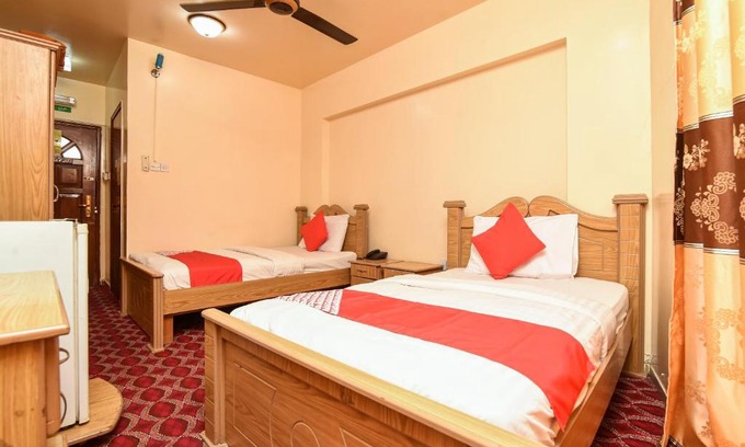 Al Sabkha Hotel | Budget-Friendly Stay at OYO 157 Al Khaima Hotel